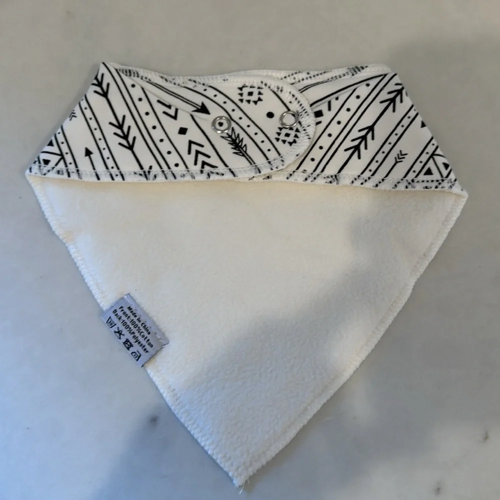 Putska Baby Bibs And Pacifier Clips NEW